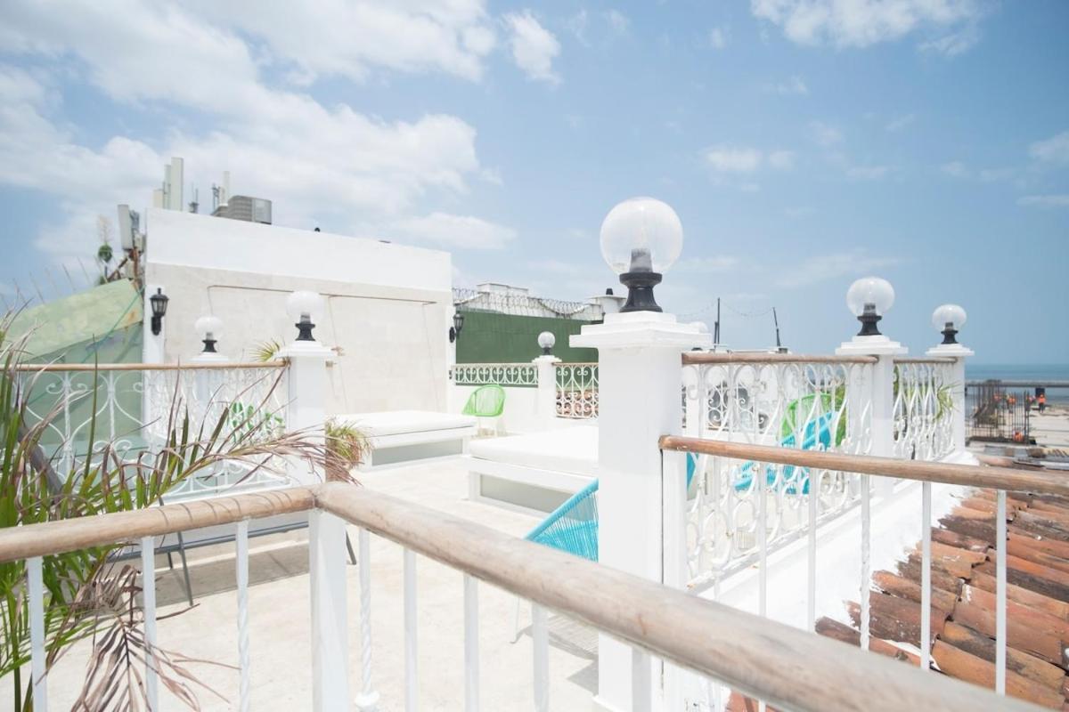 Amazinn Places Private Rooftop And Jacuzzi IX Panama City Exterior photo
